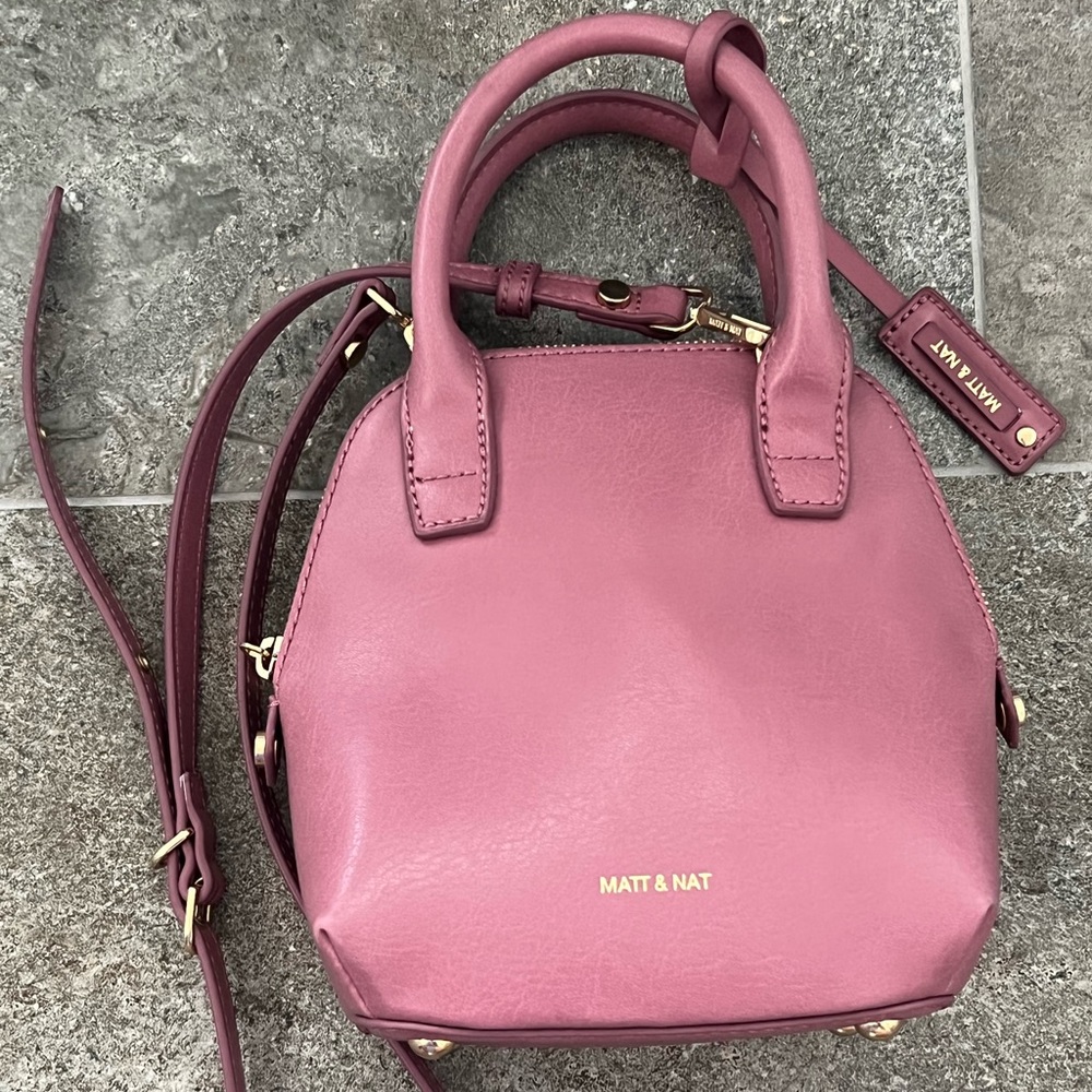 Matt and Nat Mauve Crossbody Bag